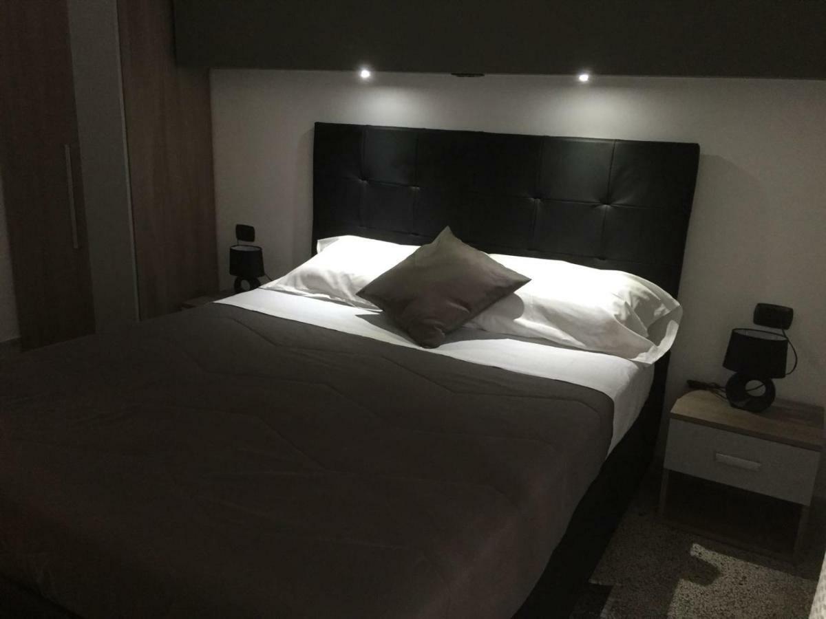 Mb95 - Mezzocannone Luxurious Neapel