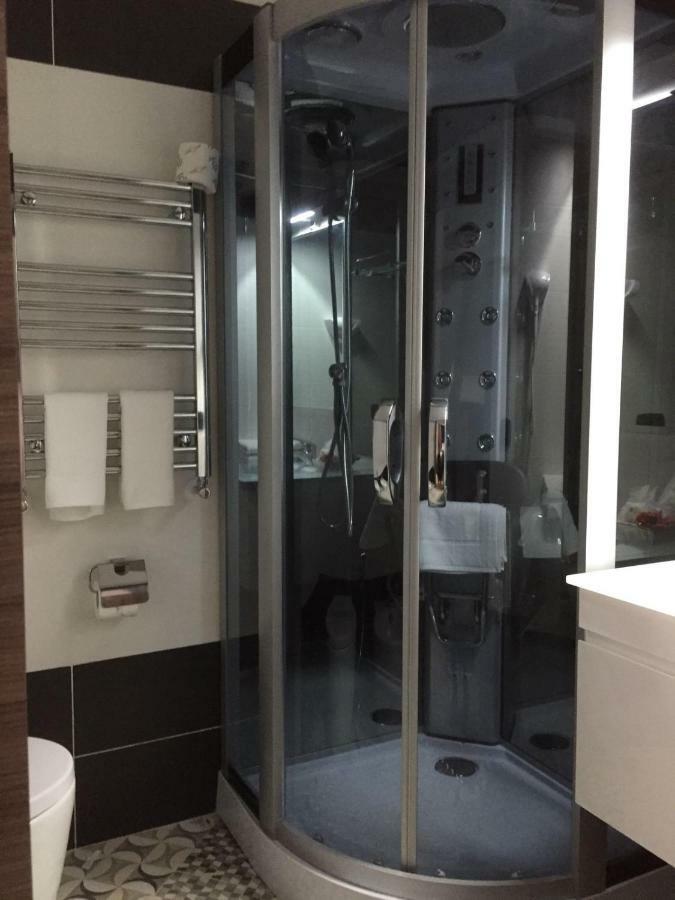 Mb95 - Mezzocannone Luxurious 3*